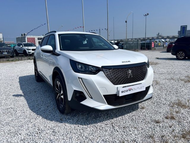 PEUGEOT 2008 PureTech 130 S&S Allure Pack