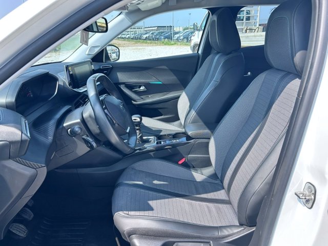 PEUGEOT 2008 PureTech 130 S&S Allure Pack