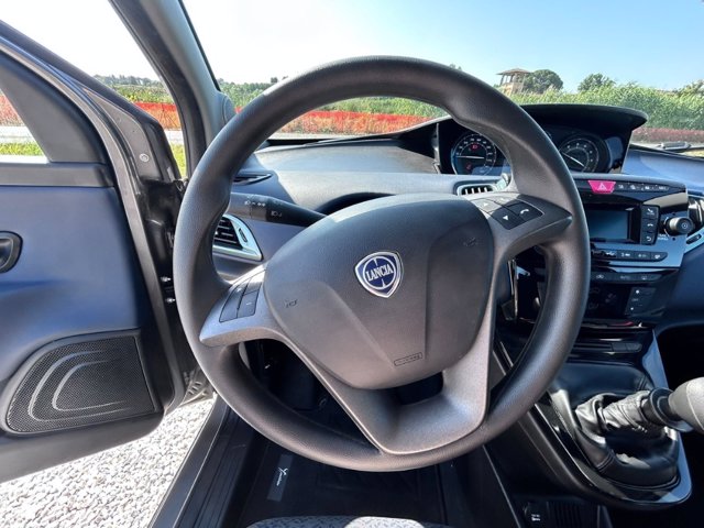 LANCIA Ypsilon 1.0 firefly hybrid gold s&s 70cv