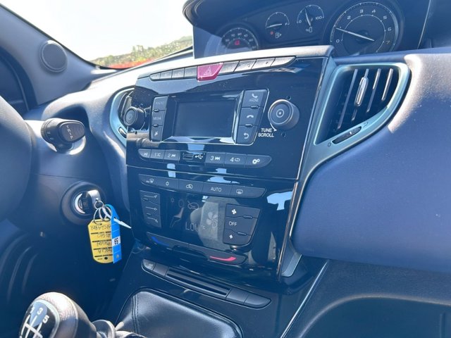 LANCIA Ypsilon 1.0 firefly hybrid gold s&s 70cv