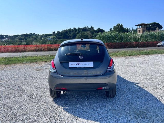 LANCIA Ypsilon 1.0 firefly hybrid gold s&s 70cv