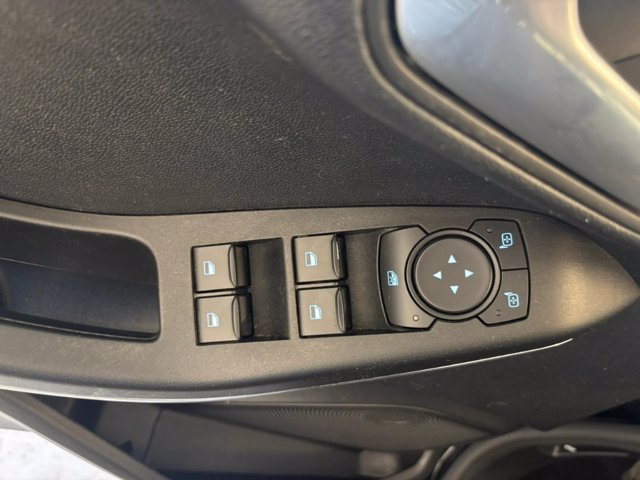 FORD Fiesta 5p 1.1 titanium gpl 75cv