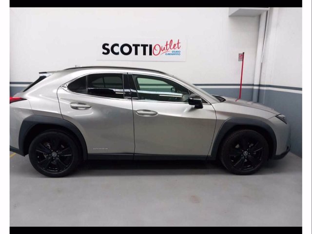 LEXUS UX250H 2.0H ECVT MID MY21 2WD