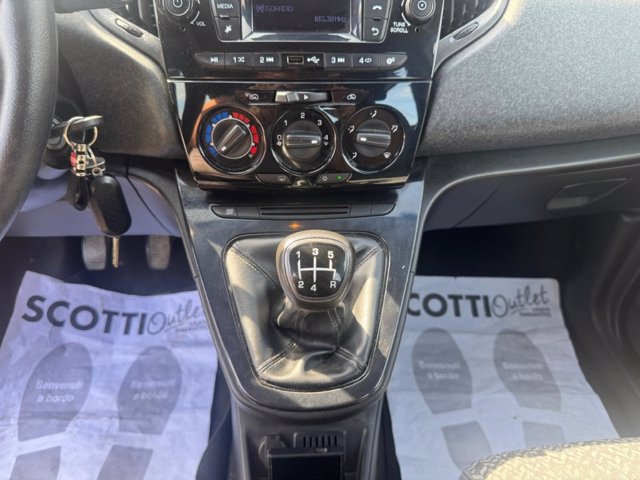 LANCIA Ypsilon 1.2 69 CV 5 porte Elefantino