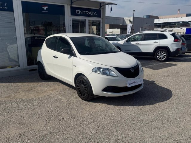 LANCIA Ypsilon 1.2 69 CV 5 porte Elefantino