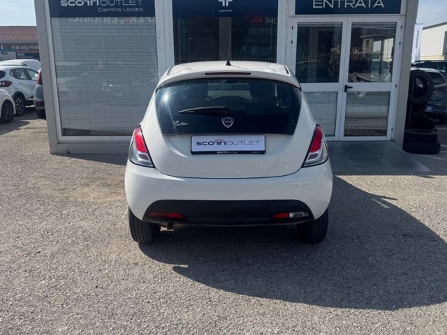 LANCIA Ypsilon 1.2 69 CV 5 porte Elefantino