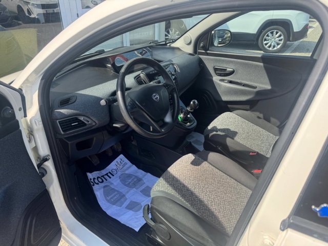 LANCIA Ypsilon 1.2 69 CV 5 porte Elefantino