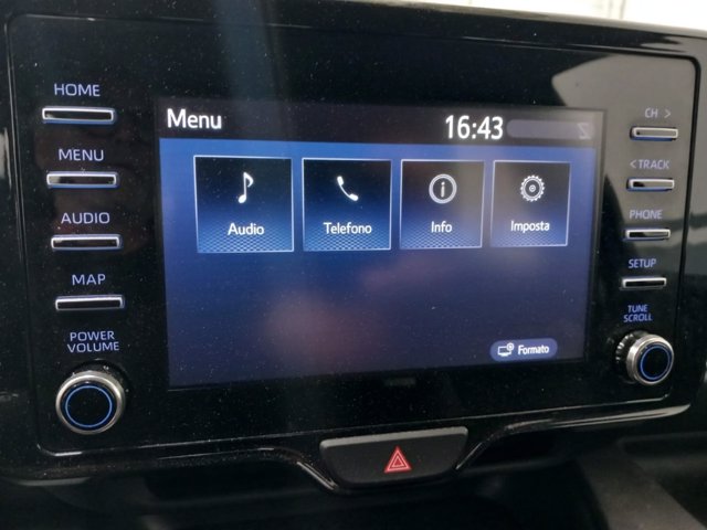 TOYOTA Yaris 1.5h active