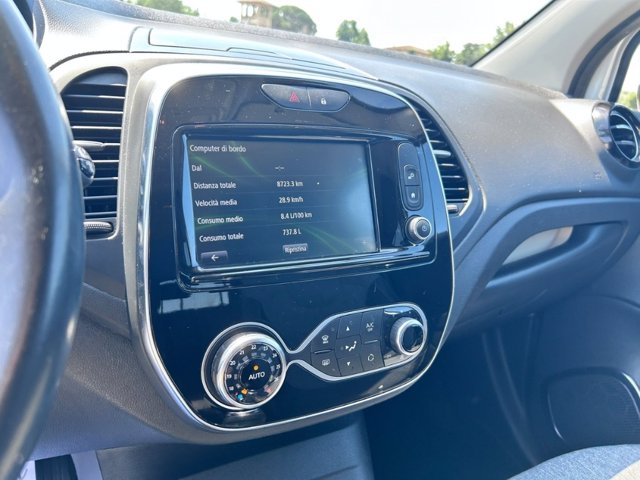 RENAULT Captur 0.9 tce business 90cv