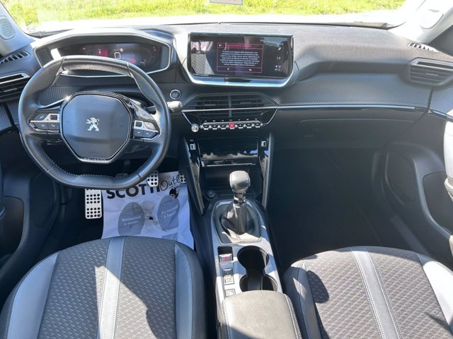 PEUGEOT 2008 1.2 puretech allure navi pack s&s 130cv