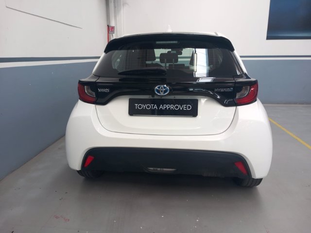 TOYOTA Yaris 1.5 Hybrid 5 porte Active