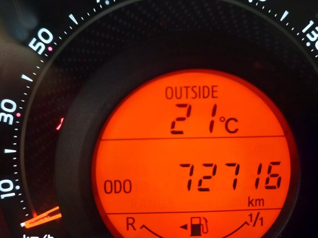TOYOTA Aygo 5p 1.0 x-play 72cv