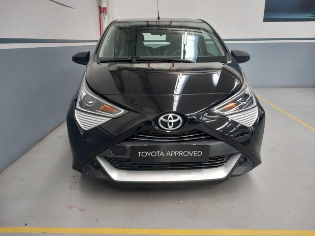 TOYOTA Aygo 5p 1.0 x-play 72cv
