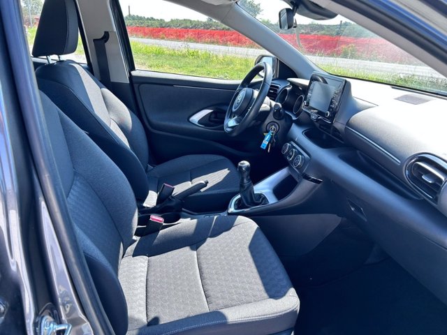TOYOTA Yaris 1.0 trend
