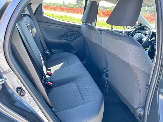 TOYOTA Yaris 1.0 trend