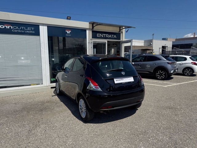 LANCIA Ypsilon 1.2 8v gold s&s 69cv e6