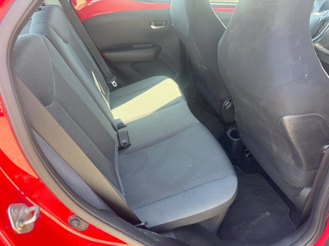 TOYOTA Aygo 5p 1.0 x-play m-mt 72cv