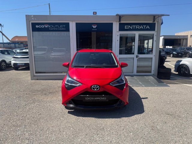 TOYOTA Aygo 5p 1.0 x-play m-mt 72cv