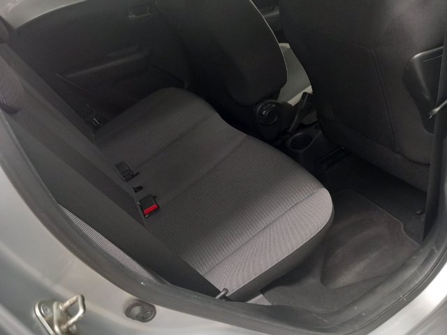 TOYOTA Aygo 5p 1.0 x-play m-mt 72cv