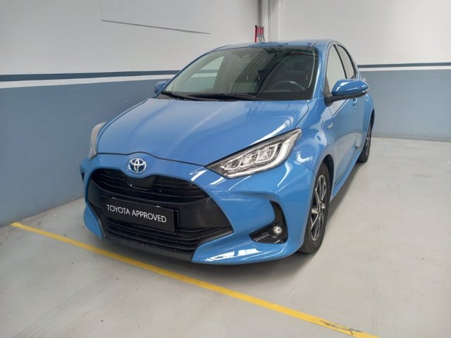 TOYOTA Yaris 1.5h trend