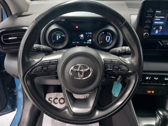 TOYOTA Yaris 1.5h trend