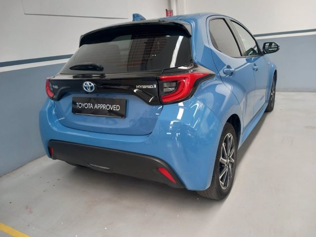 TOYOTA Yaris 1.5h trend