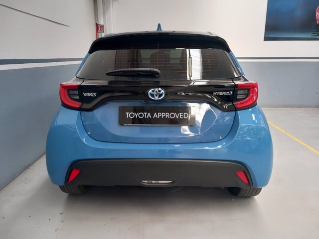 TOYOTA Yaris 1.5h trend
