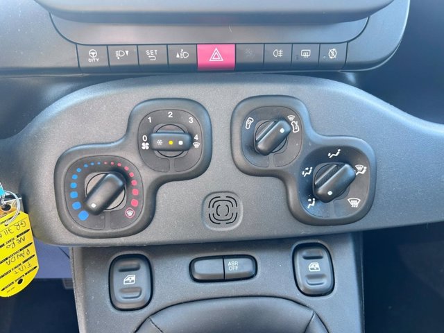 FIAT Panda 1.0 firefly hybrid s&s 70cv