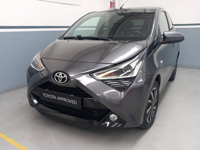 TOYOTA Aygo 5p 1.0 x-play 72cv