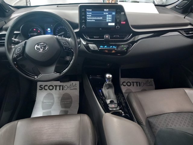 TOYOTA C-hr 1.8h lounge e-cvt