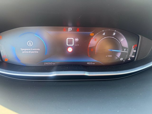PEUGEOT 3008 BlueHDi 130 S&S EAT8 GT
