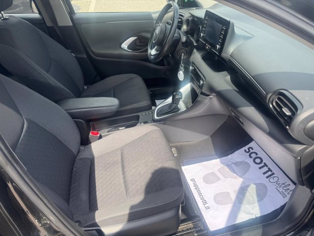 TOYOTA Yaris 1.5 Hybrid 5 porte Trend