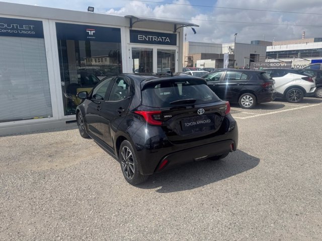 TOYOTA Yaris 1.5 Hybrid 5 porte Trend