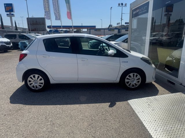 TOYOTA Yaris 5p 1.5h cool