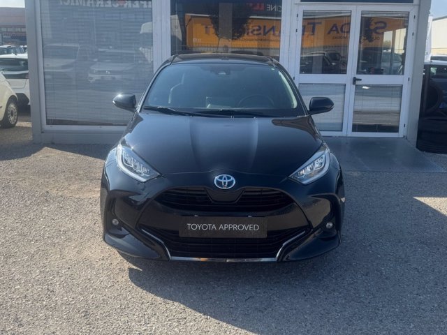 TOYOTA Yaris 1.5h lounge