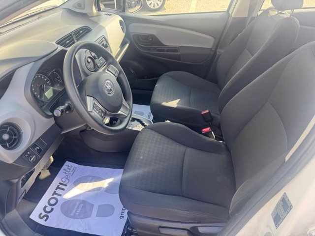 TOYOTA Yaris 5p 1.5h cool