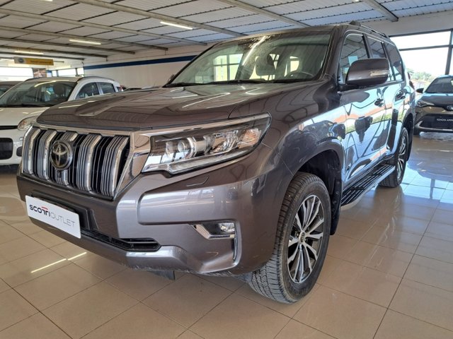 TOYOTA Land Cruiser 2.8 D4-D A/T 5 porte Executive