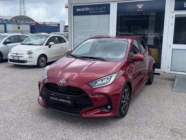 TOYOTA Yaris 1.0 dynamic