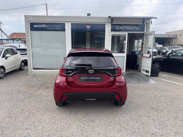 TOYOTA Yaris 1.0 dynamic