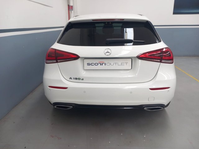 MERCEDES A 180 d sport auto