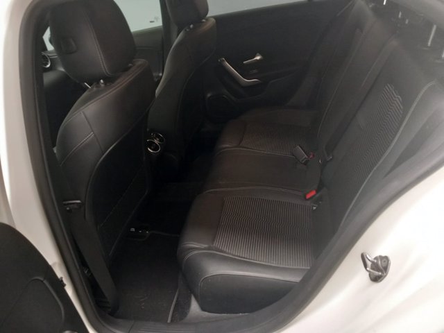 MERCEDES A 180 d sport auto