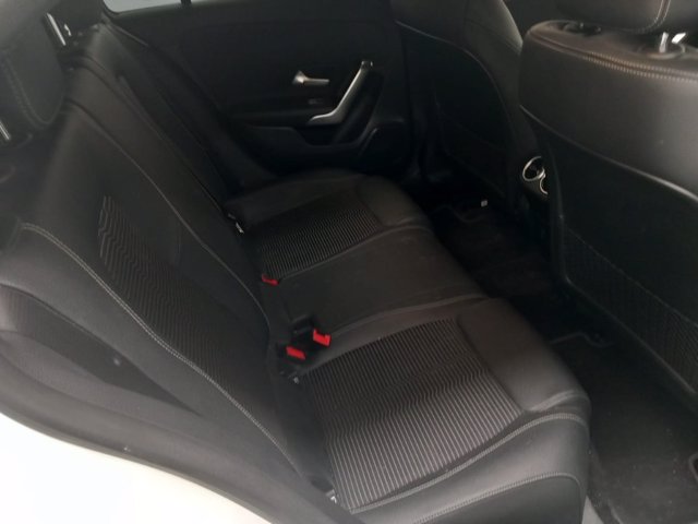 MERCEDES A 180 d sport auto