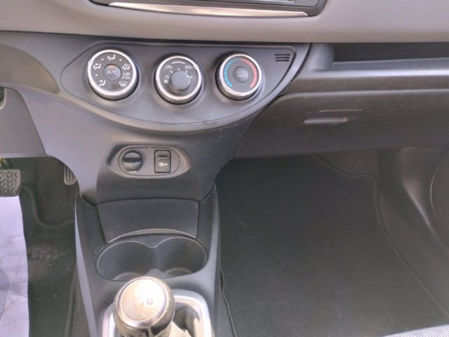 TOYOTA Yaris 5p 1.0 active