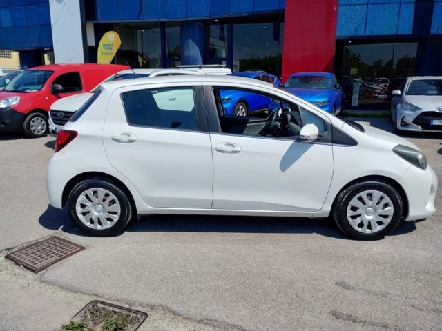 TOYOTA Yaris 5p 1.0 active