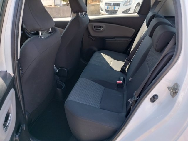 TOYOTA Yaris 5p 1.0 active
