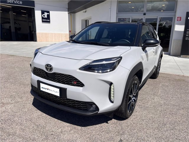 TOYOTA Yaris cross 1.5h gr sport fwd 116cv e-cvt