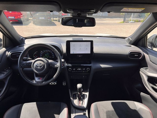 TOYOTA Yaris cross 1.5h gr sport fwd 116cv e-cvt