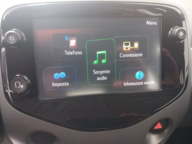 TOYOTA Aygo 5p 1.0 x-play 72cv