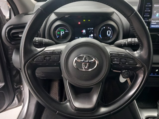 TOYOTA Yaris 1.5h trend