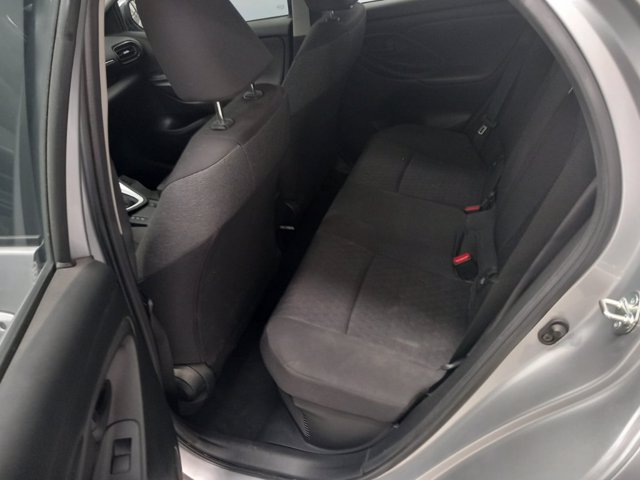 TOYOTA Yaris 1.5h trend